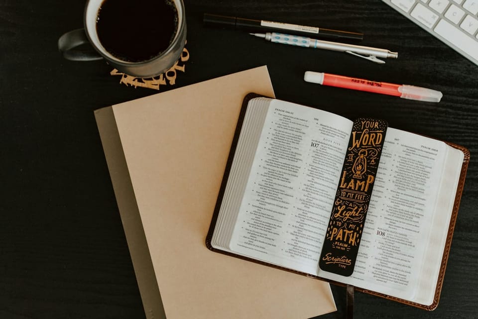 Studio Biblico: In lui viviamo, ci muoviamo, e siamo